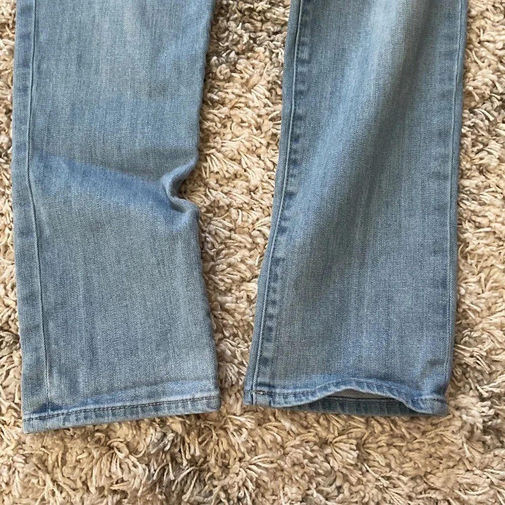 Kut from the Kloth Catherine Boyfriend‎ Jeans Light Wash Distressed Size 8